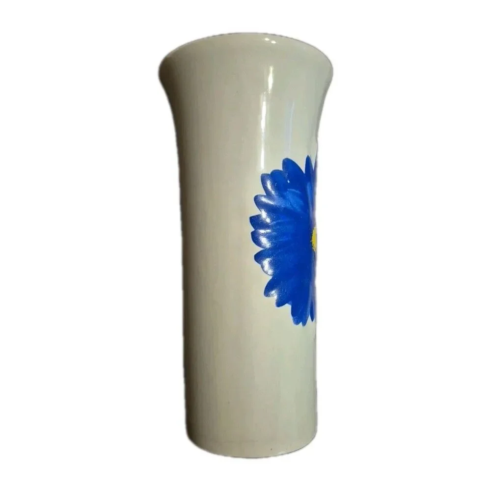 Blue Daisy White Ceramic Vase Fluted Rim Embossed & HPainted Yellow Center